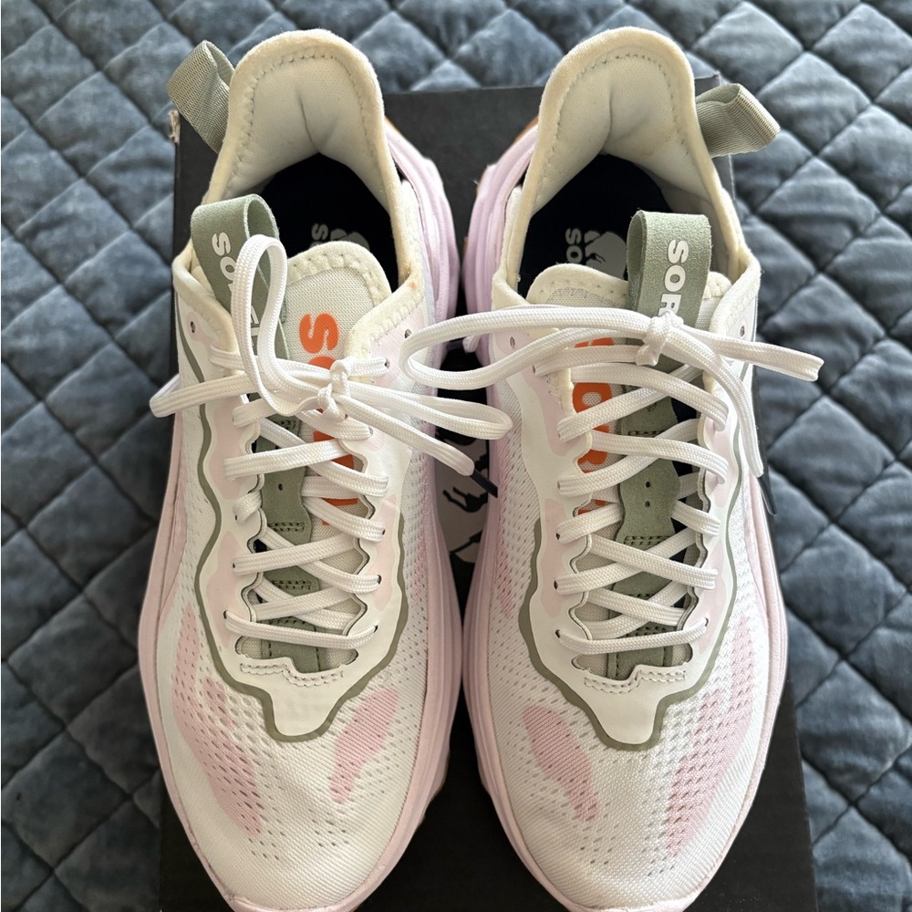 Sorel Pink and White Women's Sneakers